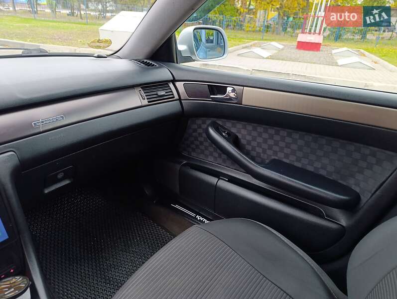 Універсал Audi A6 1999 в Миколаєві