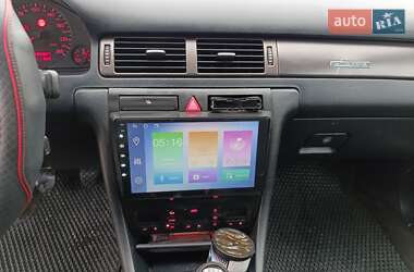 Универсал Audi A6 1999 в 