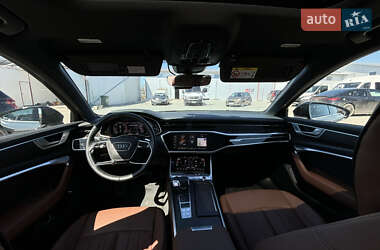 Седан Audi A6 2022 в 