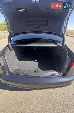 Седан Audi A6 2016 в 