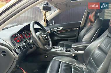 Седан Audi A6 2004 в 