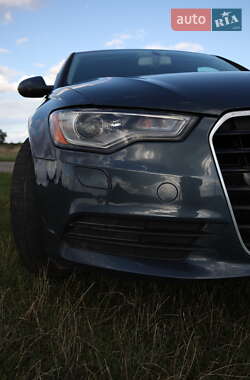 Седан Audi A6 2013 в 
