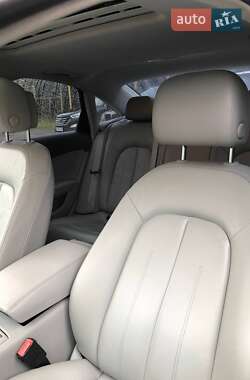 Седан Audi A6 2013 в 