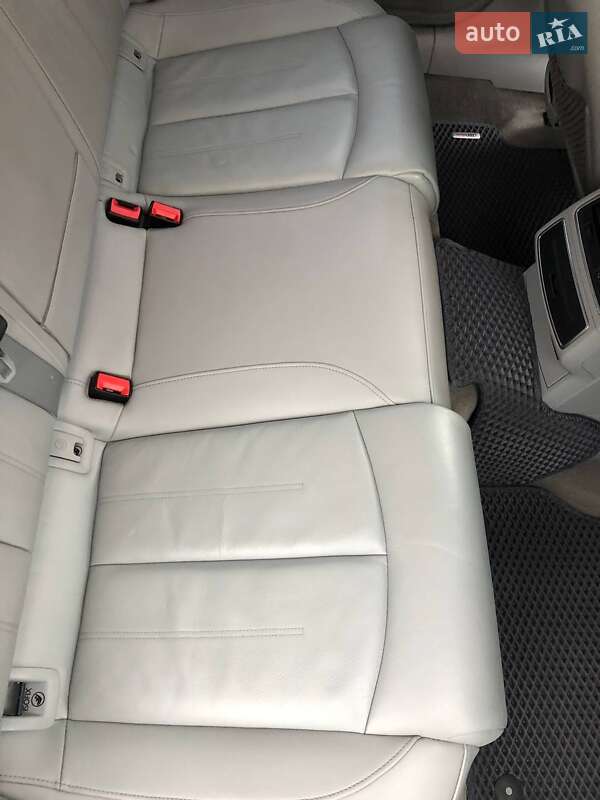 Седан Audi A6 2013 в Ивано-Франковске