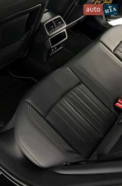 Седан Audi A6 2019 в 
