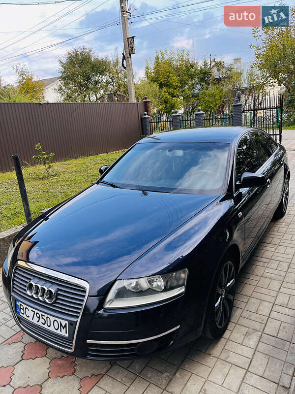 Седан Audi A6 2004 в  фото Седан Audi A6 2004 в