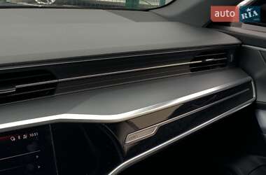 Универсал Audi A6 2021 в 