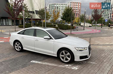 Седан Audi A6 2015 в 