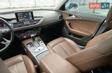 Седан Audi A6 2015 в 