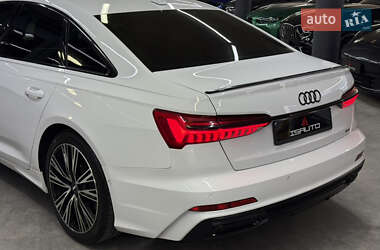 Седан Audi A6 2019 в 