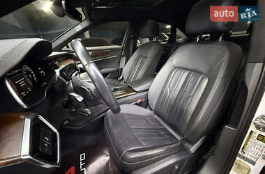 Седан Audi A6 2019 в 
