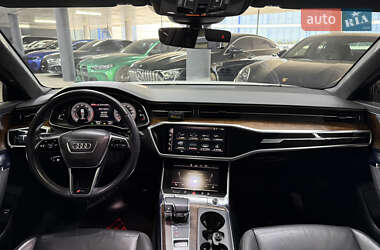 Седан Audi A6 2019 в 