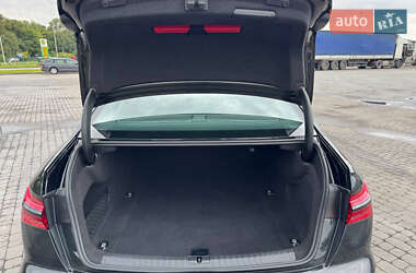 Седан Audi A6 2021 в 