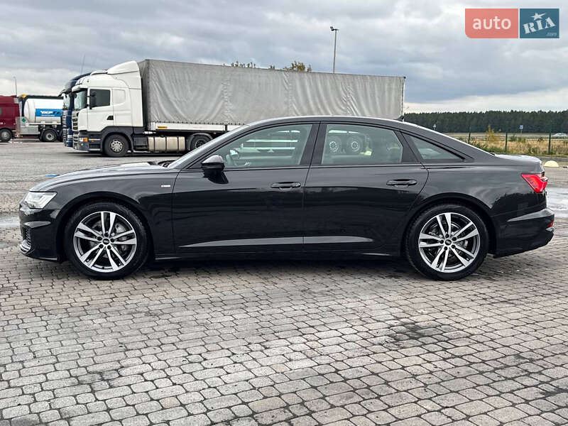 Седан Audi A6 2021 в Радивиліві