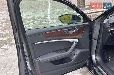 Седан Audi A6 2019 в 