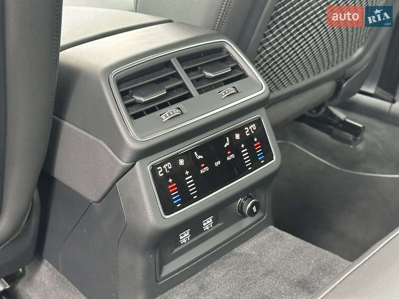 Седан Audi A6 2019 в Львове