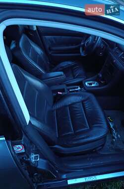 Універсал Audi A6 2004 в 