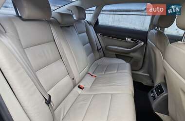 Седан Audi A6 2011 в 
