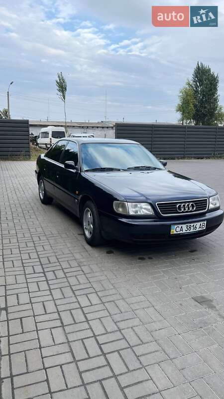 Седан Audi A6 1996 в Черкассах