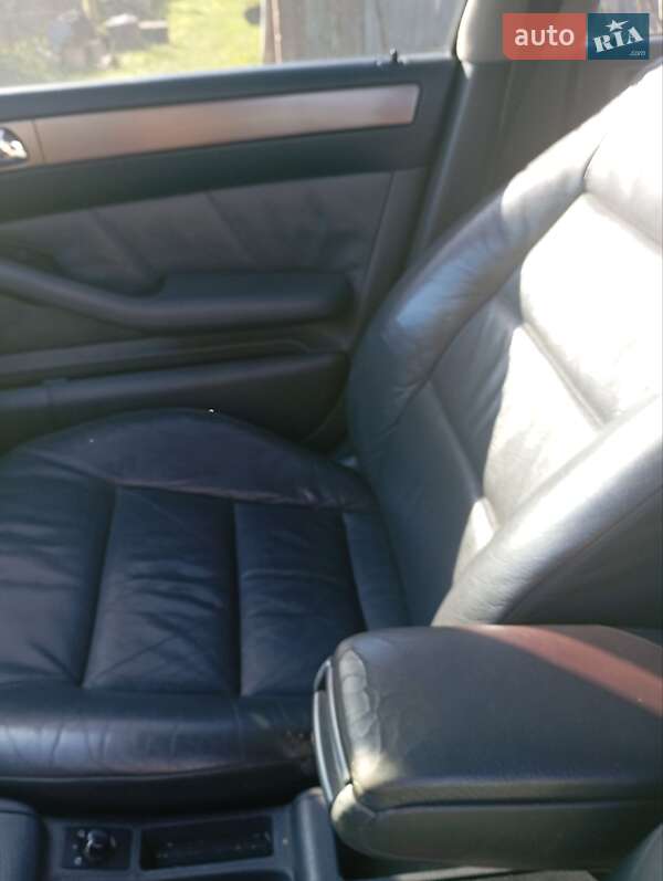 Седан Audi A6 2001 в Калуше