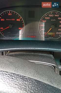 Седан Audi A6 1995 в 