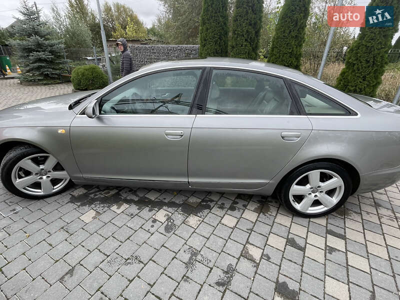 Седан Audi A6 2004 в Самборі