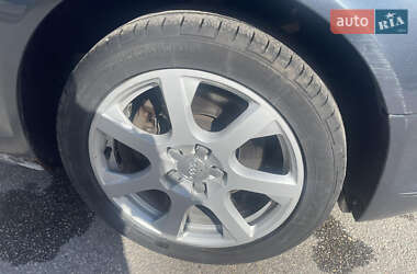 Седан Audi A6 2005 в 