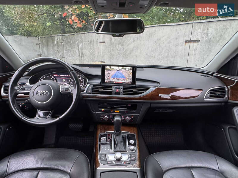 Седан Audi A6 2015 в Киеве