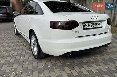 Седан Audi A6 2010 в 
