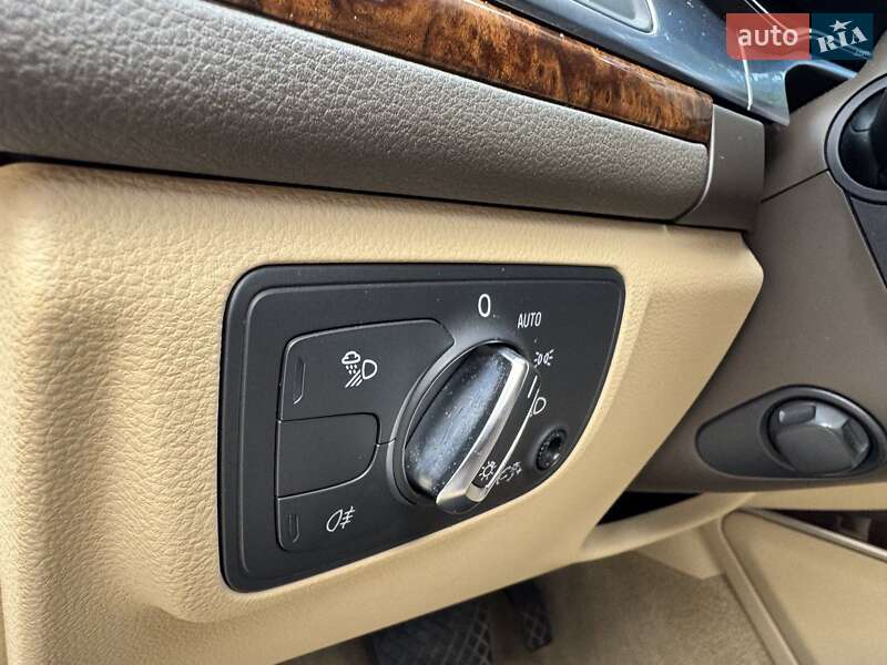 Седан Audi A6 2014 в Запоріжжі