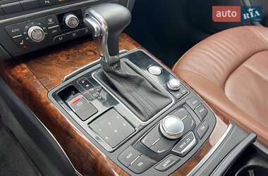 Седан Audi A6 2012 в 