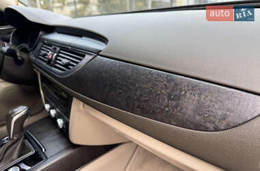 Седан Audi A6 2016 в 