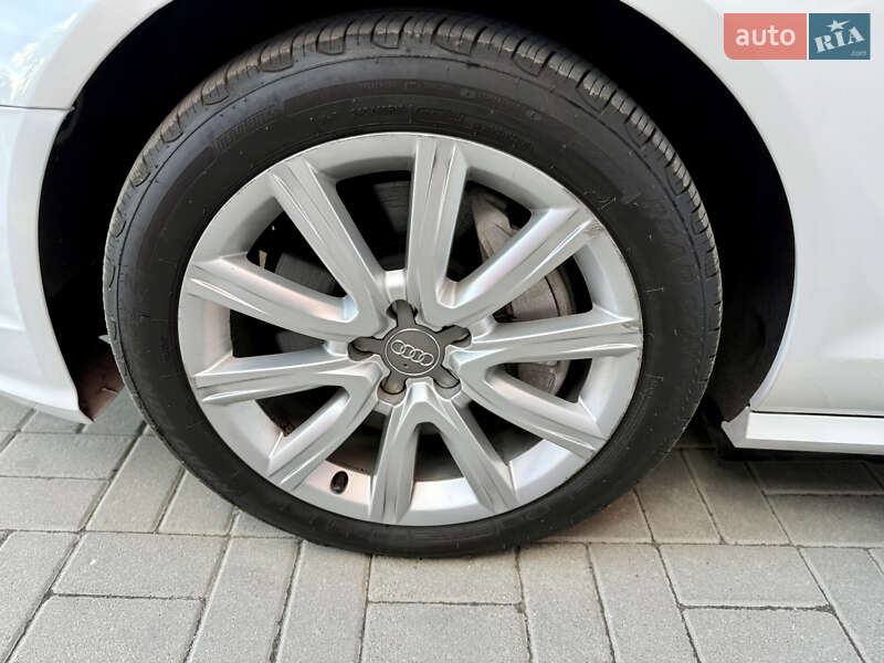 Седан Audi A6 2016 в Львове
