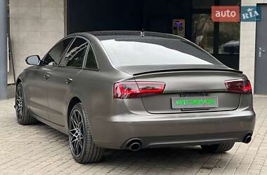 Седан Audi A6 2014 в 