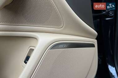 Седан Audi A6 2014 в 