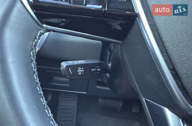 Седан Audi A6 2023 в 