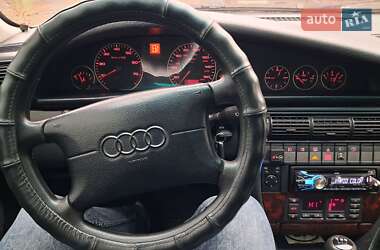 Седан Audi A6 1995 в 