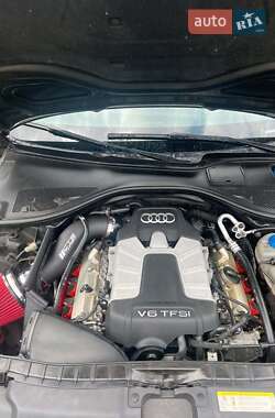 Седан Audi A6 2015 в 