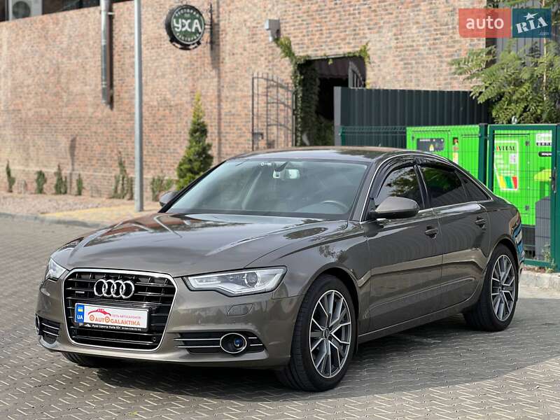 Седан Audi A6 2013 в 