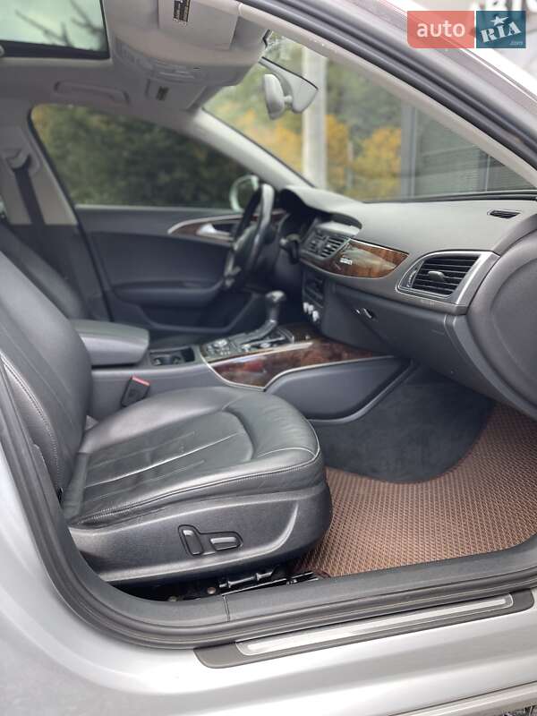 Седан Audi A6 2013 в Львове