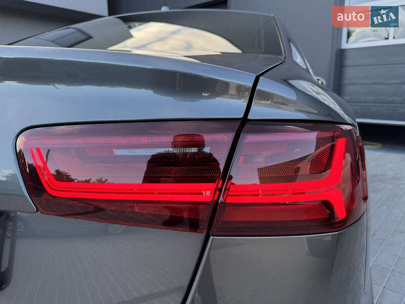 Седан Audi A6 2016 в Мукачевому