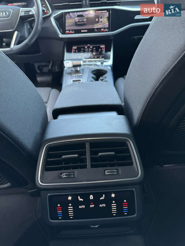 Седан Audi A6 2020 в Львові
