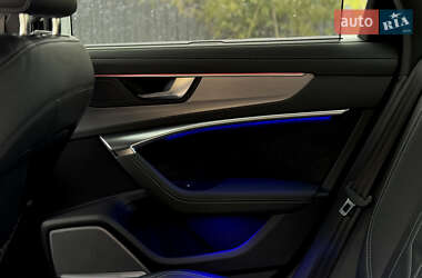 Седан Audi A6 2019 в 