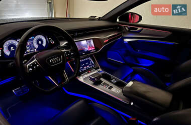 Седан Audi A6 2019 в 
