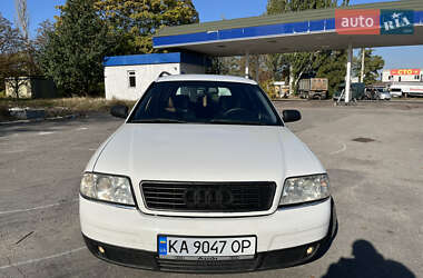 Универсал Audi A6 2000 в 