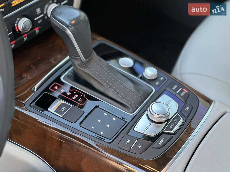 Седан Audi A6 2015 в Луцьку