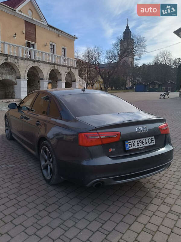 Седан Audi A6 2014 в Львове