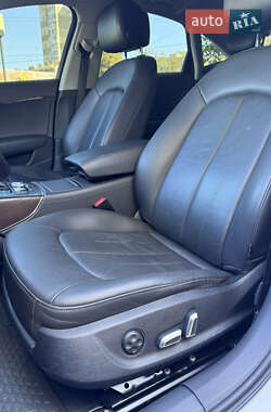 Седан Audi A6 2015 в 