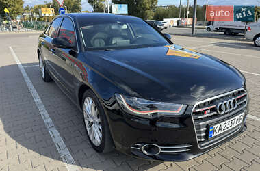 Седан Audi A6 2014 в 