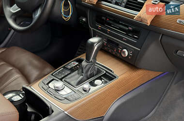 Седан Audi A6 2016 в 
